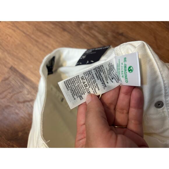 NWT J.Crew Curvy Wide Leg Cropped Jean In All Day Stretch White Size 26 - Picture 6 of 8